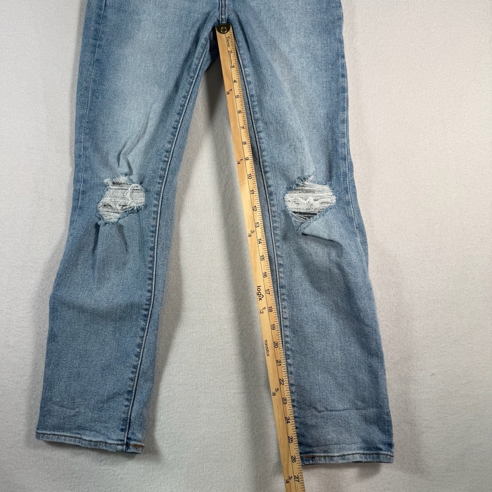 Levis Jeans Womens 25 Blue Wedgie Straight High Rise Light Wash Button Fly - Picture 9 of 14